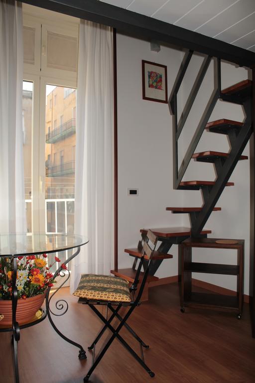 Apartamento Casa del Girasole Nápoles Exterior foto